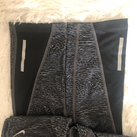 Nike Run Dri-Fit Animal Print Cropped Leggings SzM - Picture 7 of 8